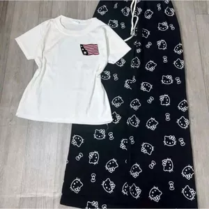 Bộ đồ nữ quần họa tiết mèo Kiti +áo phông CROPTOP tăm lạnh -hình cờ mỹ-cahng3158