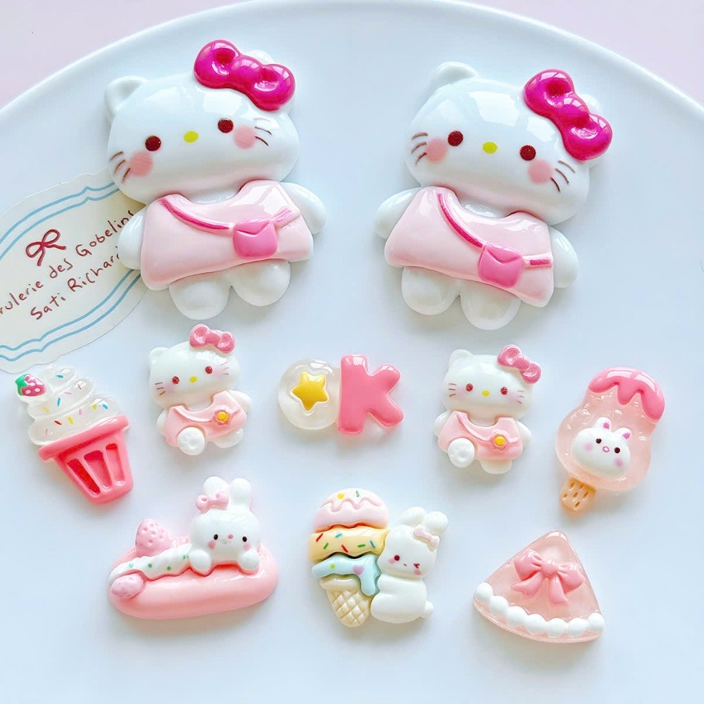 Set Charm Hello Kitty Hồng Bánh Ngọt Cute Mini – Charm Mèo Kitty Kem Dâu Kawaii Dễ Thương Trang Trí Dép Hot Trend