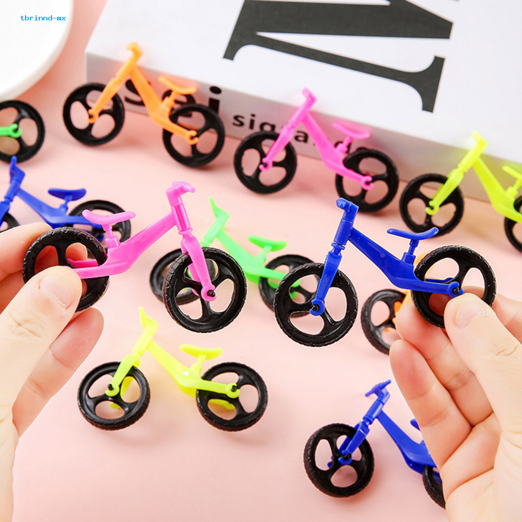 Tbrinnd Bộ 12 mô hình xe đạp mini trẻ em có khớp di chuyển – tượng nhỏ mô phỏng nhựa, trang trí văn phòng/nhà