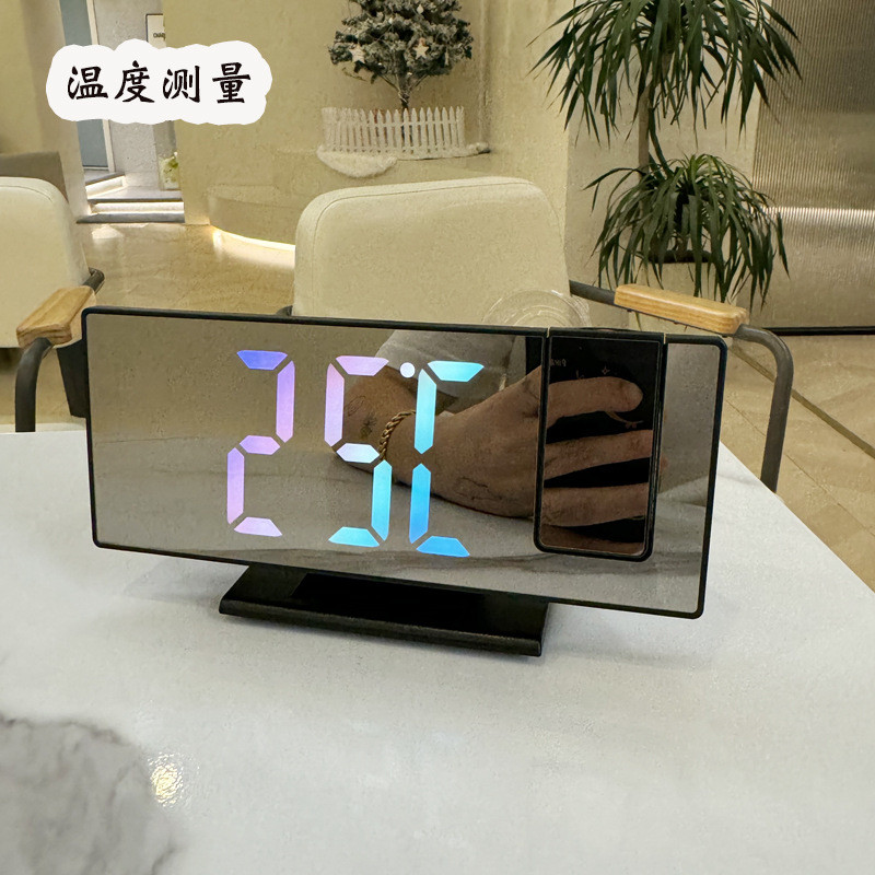 Đồng hồ chiếu gương LED mới với đồng hồ báo thức điện tử tối giản phong cách ins, đèn phòng khách trang trí sang trọng
