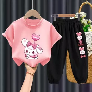 Bộ trang phục bé gái hoạt hình thỏ dễ thương Áo thun ngắn tay và quần dài Đồ họa dễ thương Trang phục mặc hàng ngày