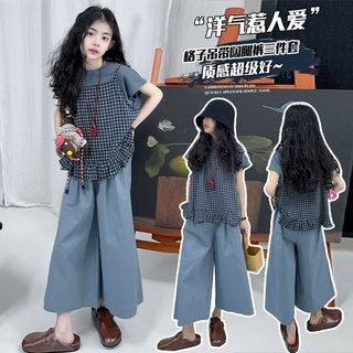 Bộ đồ bé gái mùa hè – áo thun phối áo hai dây caro và quần ống rộng phong cách Hàn Quốc