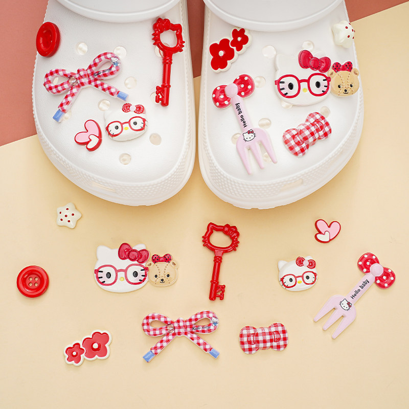 Phụ Kiện Giày Lỗ Dễ Thương Hellokitty Nơ Giày Hoa Thích Hợp Cho crocs Khóa Giày Có Thể Tháo Rời Khóa Giày Lỗ Khóa Giày Busch Khóa Giày Zhibixing ins Giày Hoa