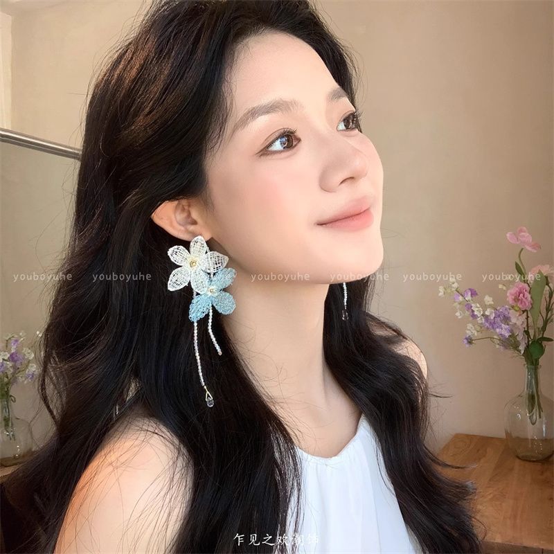 Bông tai hoa pha lê tương phản thêu thủ công, phù hợp cho chuyến du lịch và kỳ nghỉ bãi biển ngọt ngào và lãng mạn