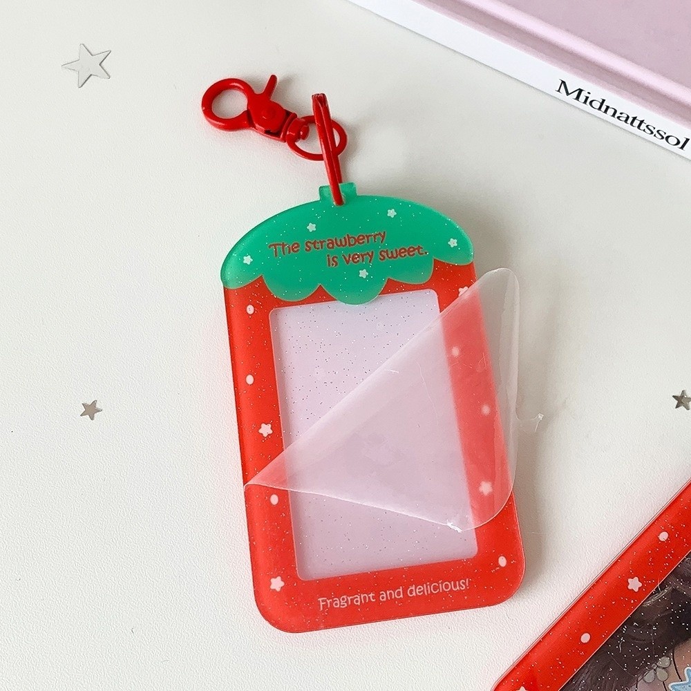 HOBBYIN Photocard Holder, Hộp đựng thẻ móc khóa 3 Inch trong suốt, Dâu tây dễ thương Acrylic Idol Photo Card Bảo vệ ảnh tay áo bé gái