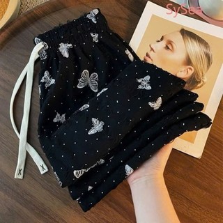 Quần Ống Rộng – In Bướm Đính Đá, Lưng Thun Streetwear Unisex, 3 màu cá tính.