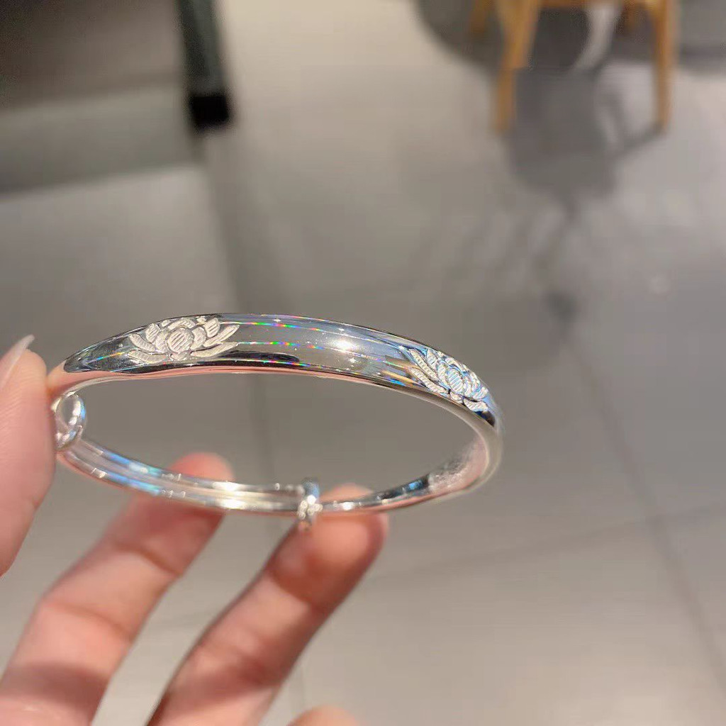 Vòng tay nữ bằng bạc nguyên khối sen thời trang và tối giản