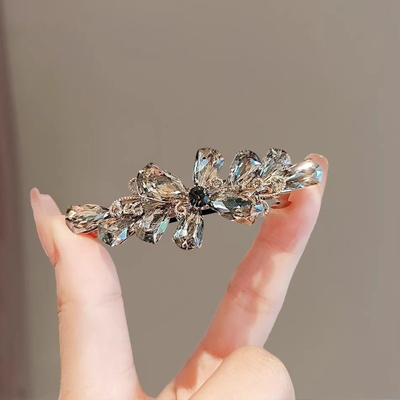 MAUROPOLI [Sẵn Sàng] Tính Khí Hàn Quốc Dongdaemun Pha Lê Kẹp Tóc Mẹ Phong Cách Nửa Tie Tóc Kim Cương Giả Mũ Đội Đầu Kẹp Tóc Đầu Sau Kẹp Mùa Xuân