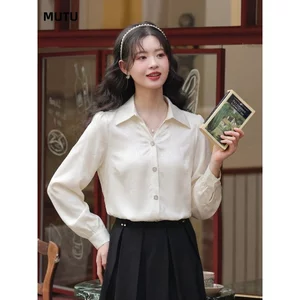 Mutu Áo sơ mi nữ phong cách Pháp cổ chữ V vai dài, chính hãng, phù hợp mùa xuân mới với thiết kế ôm dáng sang trọng