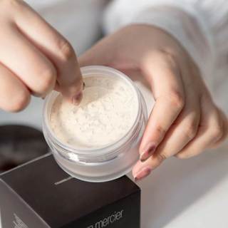 Original Laura Mercier Moose Setting Powder  29g