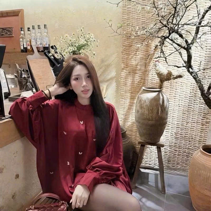 Áo Sơ Mi Tay Bồng Họa Tiết Bướm ❤ Somi Babydoll Lụa Đỏ Mận Phong Cách Nàng Thơ NA82
