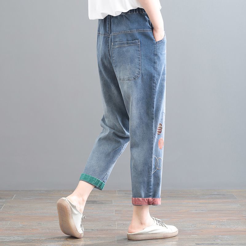 Quần jean nữ, kiểu dáng Hàn Quốc mới ,size lớn, tôn dáng, có miếng vá thêu hoạt hình, quần ống rộng,thời trang