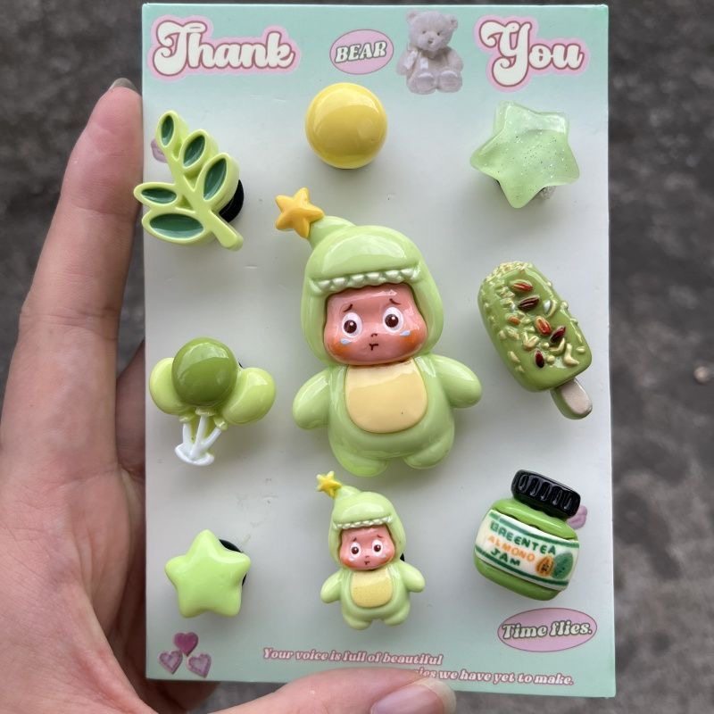 Phụ Kiện Giày Lỗ POPMART Ngôi Sao Người Hoa Thích Ứng Crocs Có Thể Tháo Rời Busch Zhibixing Ins