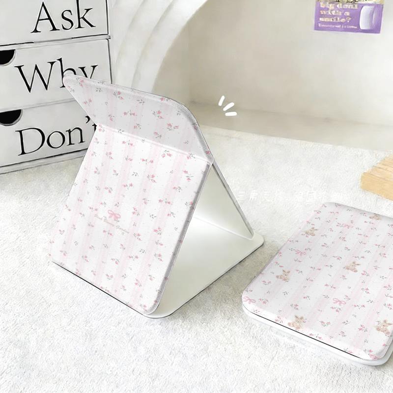 Món bướm phấn hoa nhỏChất liệu bền đẹp, kiểu dáng hiện đại Gương trang điểm gấp cao cấp
