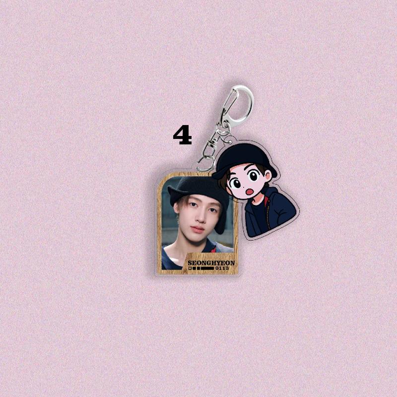 Kpop Korean Boy Band Keychains Idol Keychains for Bags Party Favors Gifts K Pop Keyrings on The Phone Kpop Stuff