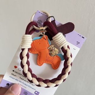 Ốp Lưng Điện Thoại Kèm Kẹp Chống Mất, Dây Đeo Ngắn, Mặt Dây Chuyền, Bền, Di Động
