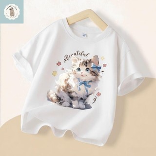 Áo thun cổ tròn in hình hoạt hình dễ thương. Kiểu dáng đơn giản và thoải mái, rất phù hợp cho các bé gái.