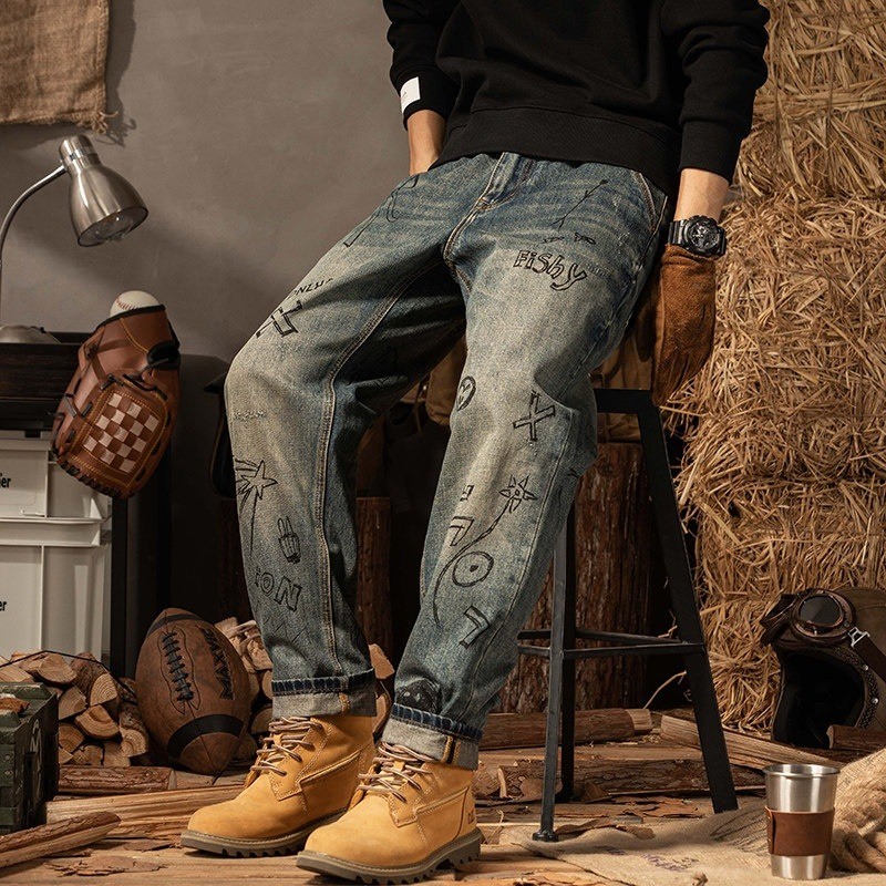 Quần denim màu xanh retro nam, phù hợp mùa đông với phong cách hàng ngày cho chân thẳng.