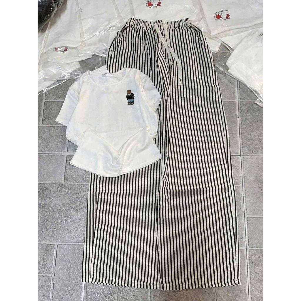 sét bộ quần dài kẻ vằn đũi xốp siêu xinh+mix áo Croptop hình gấu xanh in ng ự c chất tăm-chang3158