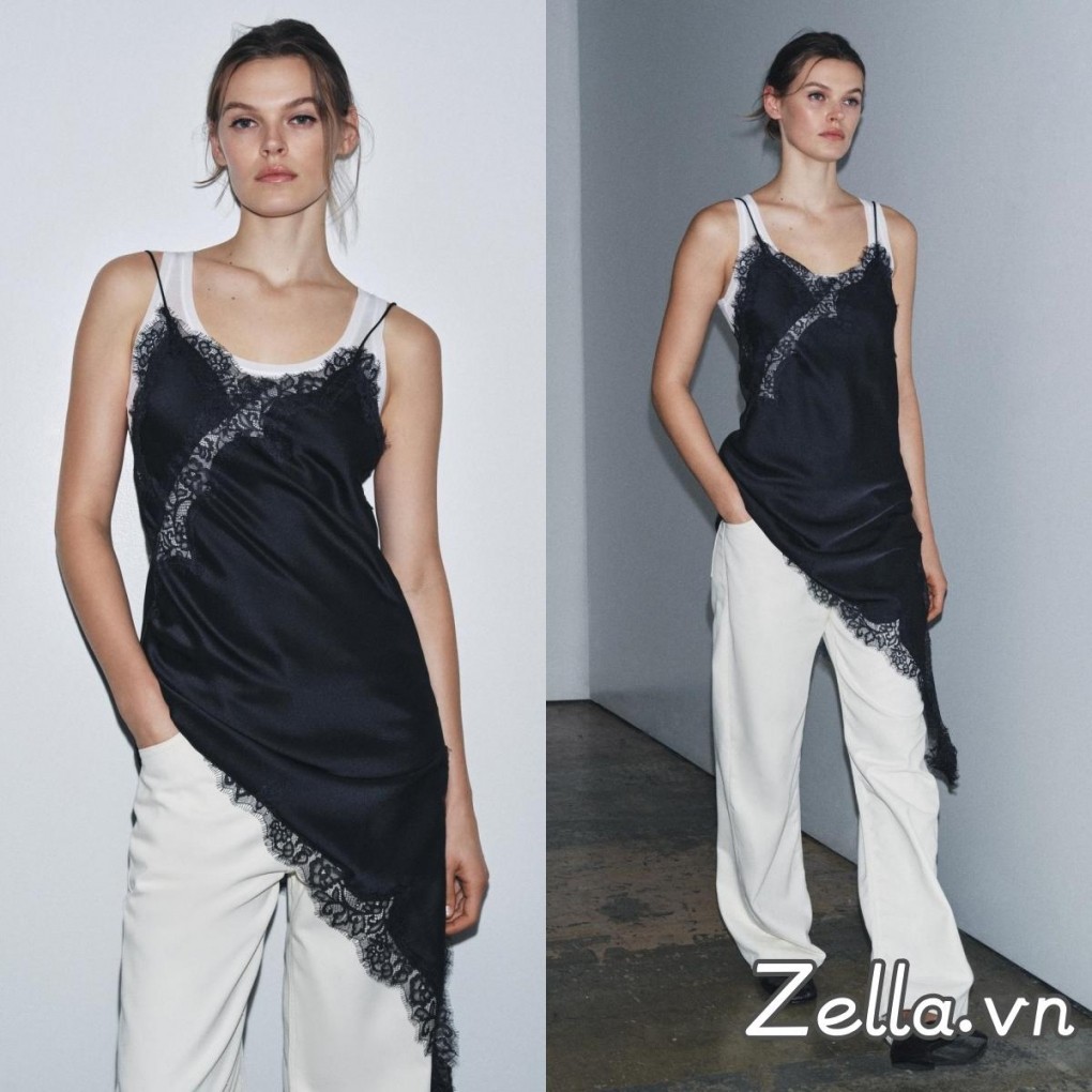Đầm babydoll màu kem với viền ren hoa màu đen và chi tiết bất đối xứng