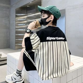 Bộ đồ bé trai mùa hè thể thao – Áo thun sọc và quần short năng động