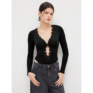 Top NgựcSlim-fit Ren Xoắn Dài Tay Cổ Chữ V Màu Đen Size XL