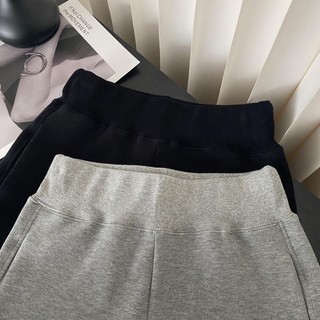 ￼[ Combo 2 quần ] Quần short nỉ ép nữ kiểu dáng thể thao, cạp chun co dãn, chất vải dày dặn mịn đẹp