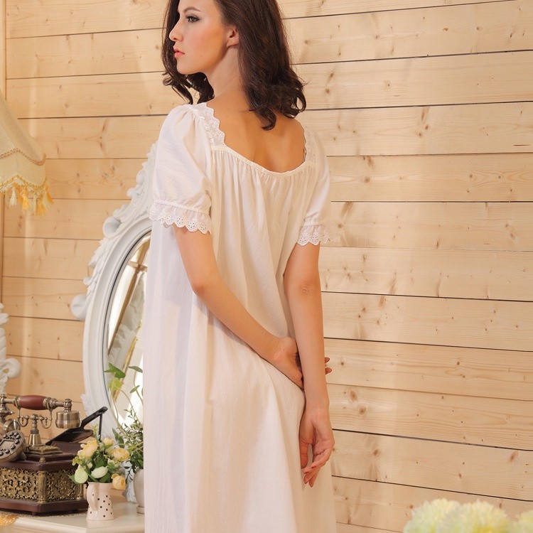 Váy Ngủ Tay Ngắn Bông Cotton Vintage Trắng - Phù Hợp Mặc Ban Đêm