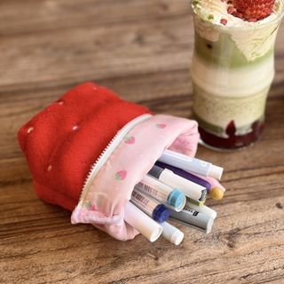 Bút chì HIGHVIEWLS, Túi đựng bút dung tích lớn đứng, INS Strawberry Shape Plus Văn phòng phẩm Tổ chức Học sinh