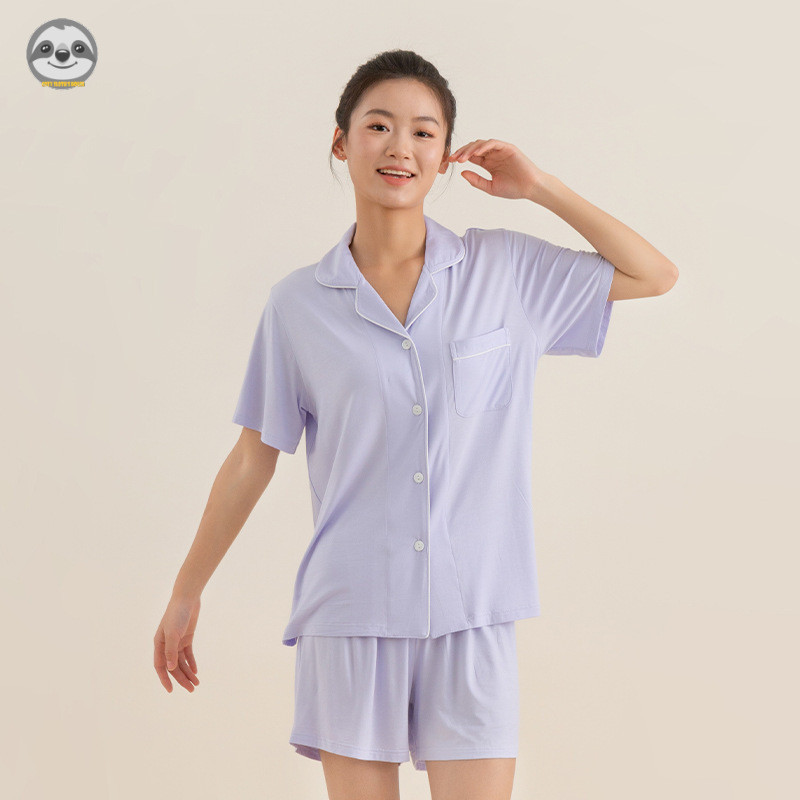 Bộ đồ ngủ phong cách Nhật Bản và Muji, chất liệu modal mềm mại, có size dành cho cả nam và nữ, phù hợp làm quà tặng cặp đôi.