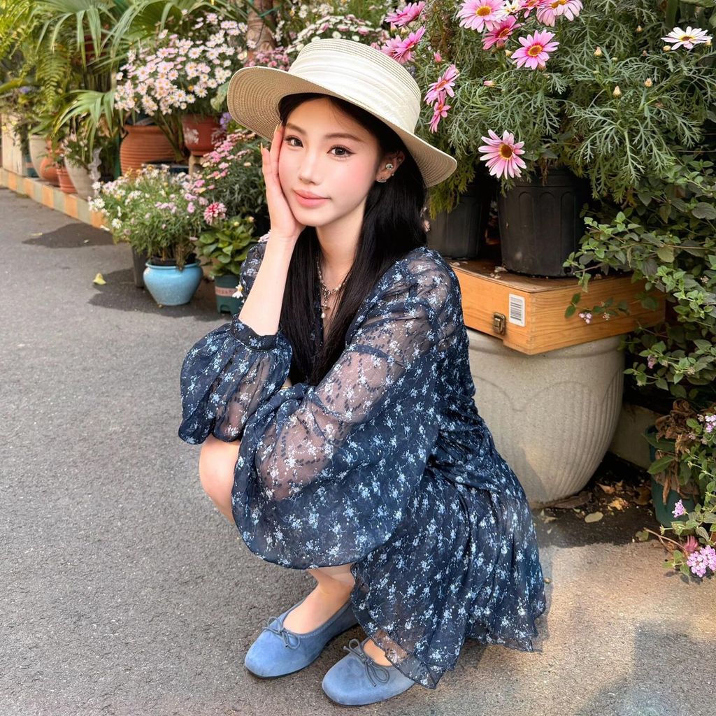 Áo sơ mi voan cổ chữ V thiết kế Hàn Quốc, phù hợp mùa xuân, cảm giác sang trọng và thanh lịch