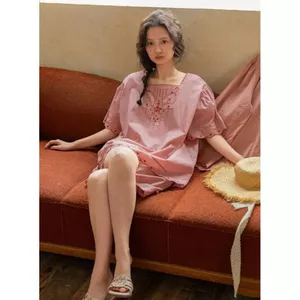 Bộ đồ ngủ mỏng nhẹ cho xuân-hè, style ngọt ngào theo xu hướng Hàn Quốc