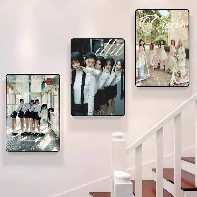 Kpop ILLIT Canvas Poster Không Khung Nghệ Thuật Trang Trí Tường Cho Phòng Khách Trang Trí Nhà Cửa