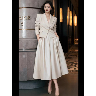 Nữ Phong Cách Mới Nữ Thời Trang Mặc Hai Mảnh Phù Hợp Với Tính Khí Phù Hợp Với Váy Cao Cấp Phong Cách Phương Tây Đi Làm
