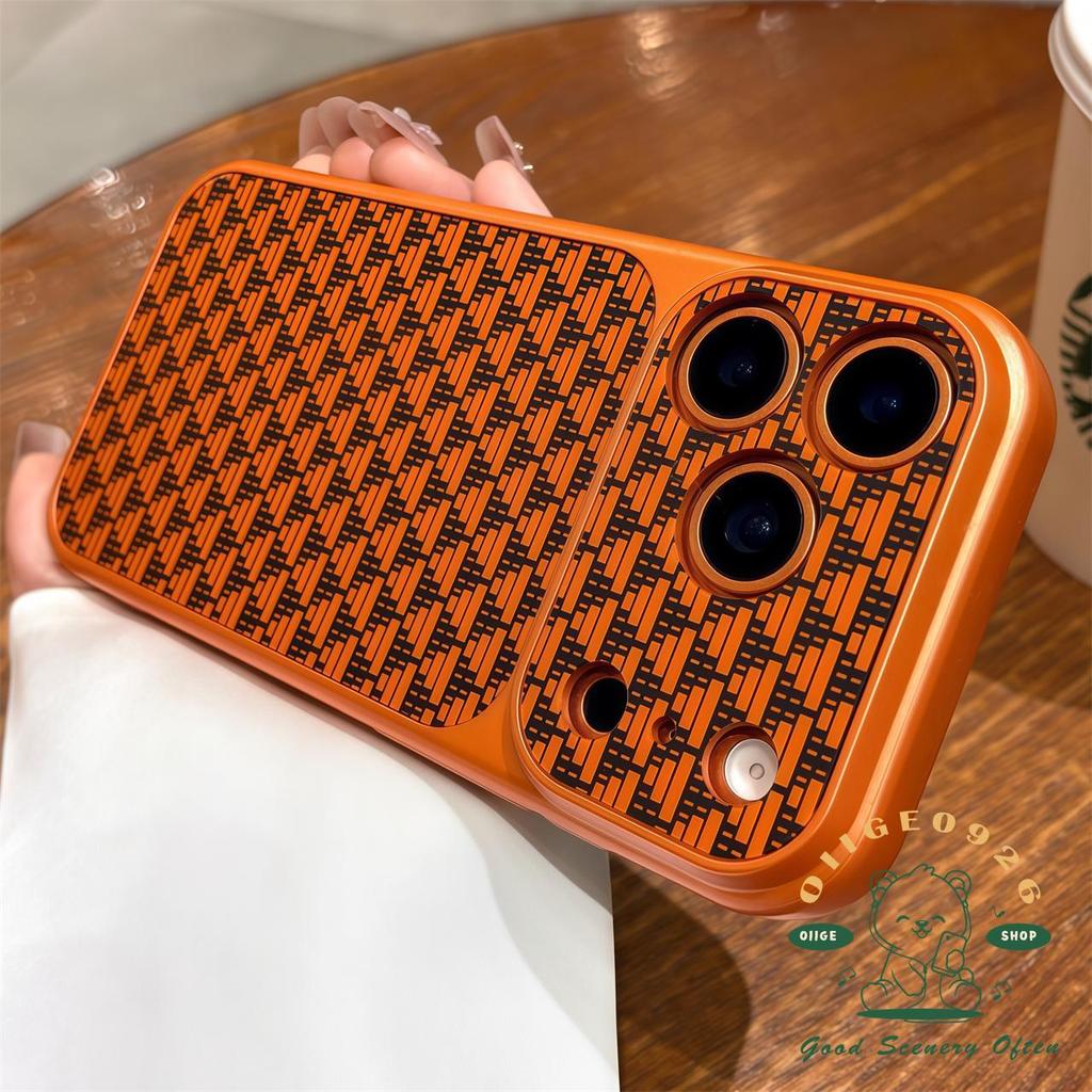 【 Ốp lưng iPhone17 】 Vỏ điện thoại từ tính mờ cảm giác da tam giác iphone 17 Pro Max 16 15 14 13 12 cho vỏ iPhone Vỏ cứng PC chống sốc