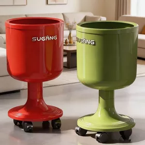 Thùng rác không uốn cong Hộ gia đình Phong cách mới Rượu thủy tinh Nhà bếp Thùng đựng đồ có giá trị cao Dung tích lớn có ròng rọc Đèn phòng khách
