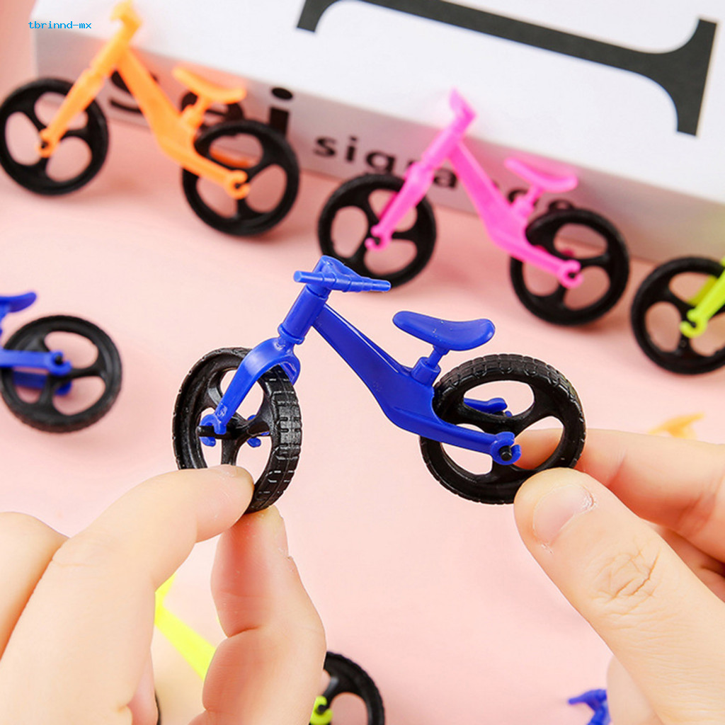 Tbrinnd Bộ 12 mô hình xe đạp mini trẻ em có khớp di chuyển – tượng nhỏ mô phỏng nhựa, trang trí văn phòng/nhà