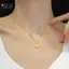 Mặt dây chuyền ngọc trai nữ với kim cương giả và vỏ titan bền bỉ từ PlumHOUSE
