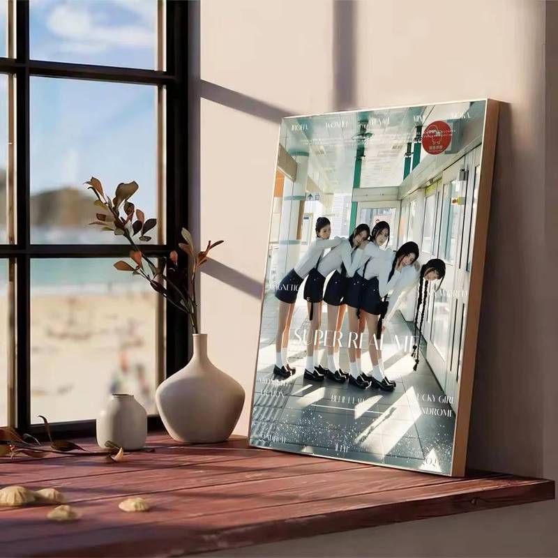 Kpop ILLIT Canvas Poster Không Khung Nghệ Thuật Trang Trí Tường Cho Phòng Khách Trang Trí Nhà Cửa
