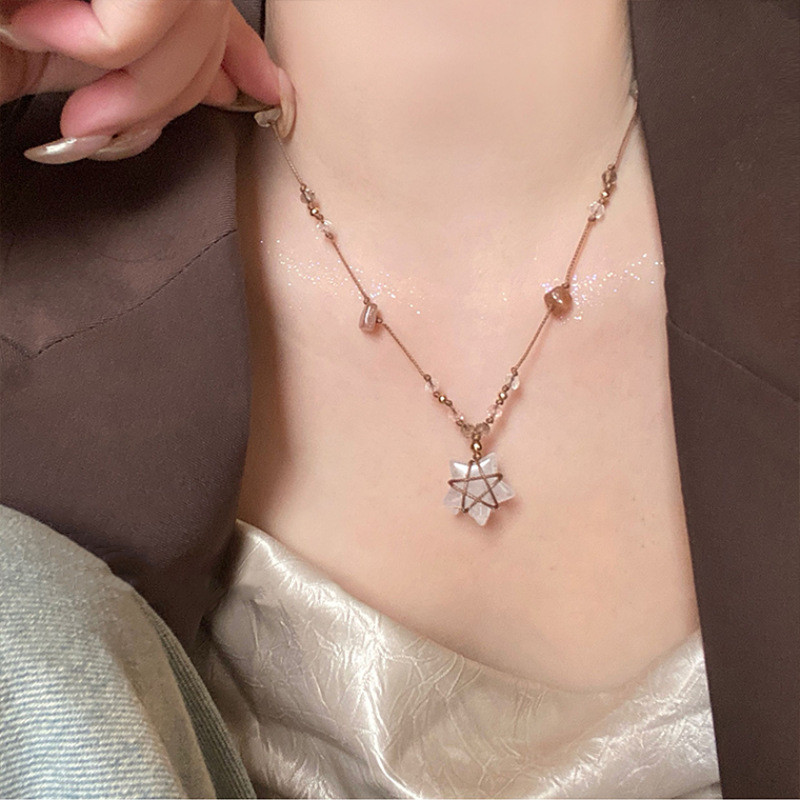 Vòng cổ ngôi sao đá mắt hổ Merad