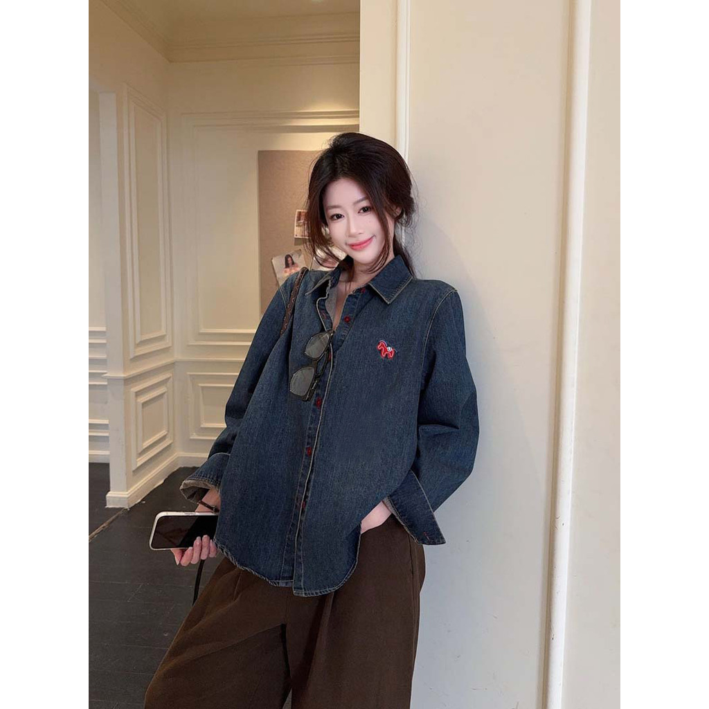 SUXI Áo sơ mi denim cổ điển nhẹ nhàng dành cho nữ mùa xuân 260228