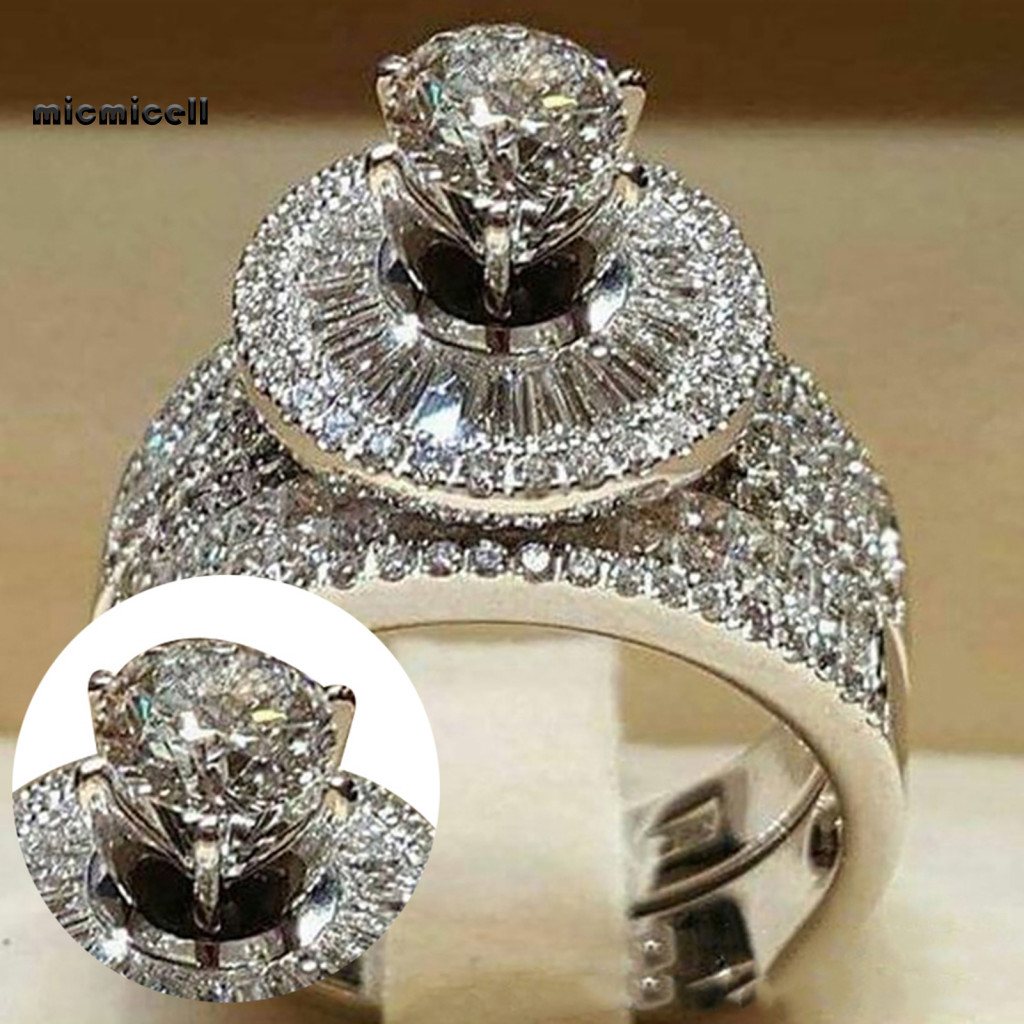 Một Bộ 2 Chiếc Nhẫn Đính Hôn Phong Cách Thời Trang Với đá Nhân Tạo Cubic Zirconia
