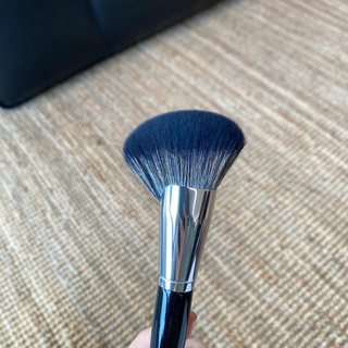 [ap Beauty Shop] Cọ trang điểm 72 đầu hình quạt/liềm: phủ phấn rời, má hồng, tạo khối