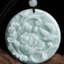 Mặt dây chuyền sáp Jadeite cao cấp với họa tiết hoa peony và chim hót, phù hợp unisex
