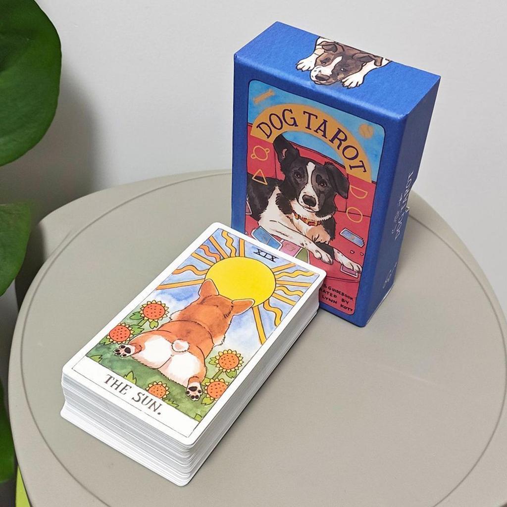Bộ bài Tarot cho chó trong hộp cứng 78 chiếc Thẻ lấy cảm hứng từ người bạn đồng hành khôn ngoan in trên Cardstock hai nổi