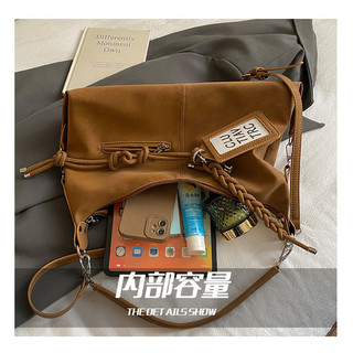 Dung Tích Lớn Retro Túi Nữ 2026 Phong Cách Mới Retro Casual Niche Messenger Túi Một Vai Nách Đi Làm Túi Bánh Bao