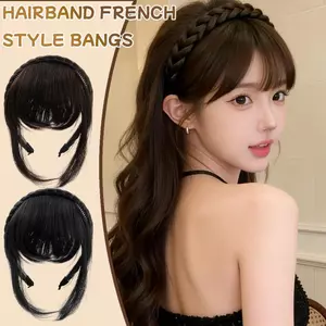 Tóc giả lụa chịu nhiệt độ cao với bím xương cá và lược chống trơn trượt, thiết kế thoải mái suốt ngày, có sẵn 4 màu