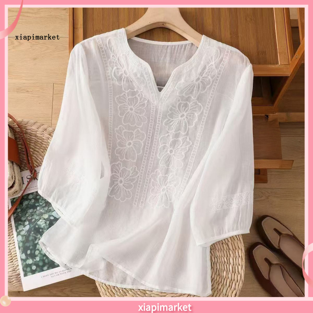 XIA | Áo sơ mi nữ bohemian họa tiết retro cổ chữ V, tay 3/4, vải mềm mại thoáng khí, phù hợp cho kỳ nghỉ