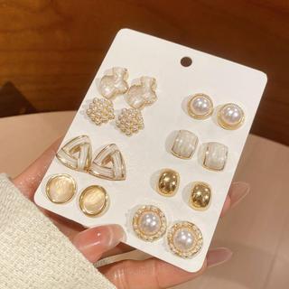 Bộ Ngọc Trai Nhân Tạo Phong Cách Hàn Quốc - 16 Món Thời Trang Nữ