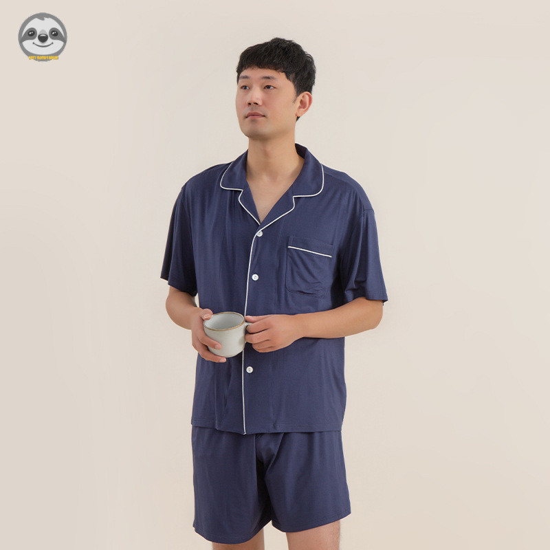 Bộ đồ ngủ phong cách Nhật Bản và Muji, chất liệu modal mềm mại, có size dành cho cả nam và nữ, phù hợp làm quà tặng cặp đôi.